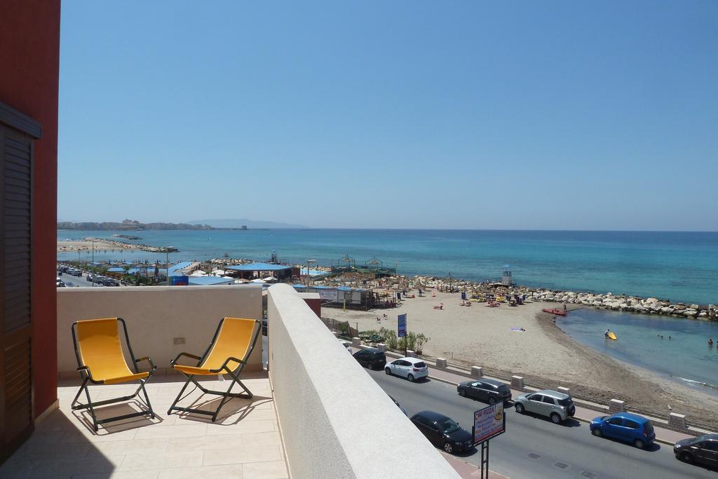 Terrazza Sul Mare Apartment Trapani Cameră foto