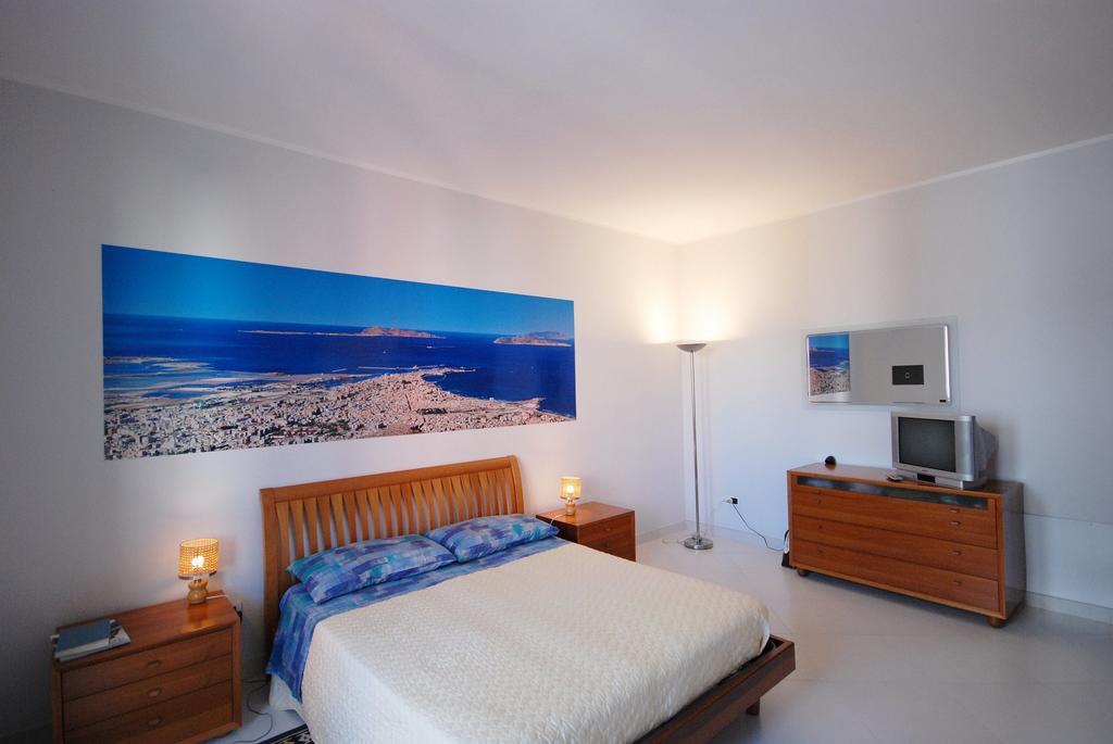 Terrazza Sul Mare Apartment Trapani Cameră foto